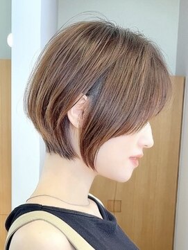 ウル 名古屋栄(ulu) 美しすぎる大人ショートヘア