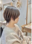 ◆横顔くびれ美人ショート×ミニウルフ☆