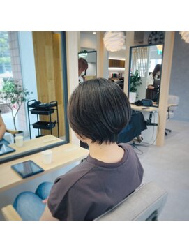 レム 長町店(L.E.M) 丸みショート