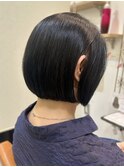 ◎扱いやすさ抜群、首元すっきり◎パツっと×まるみボブ♪