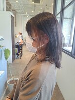 トイズファクトリー(Toys Factory)&nbsp;ミディアムレイヤー×インナーミルクティーベージュ美髪