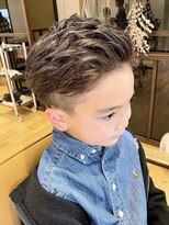 クラップス 横須賀中央店(CLAPS) 横須賀キッズカットメンズカットツーブロックフェードカット眉毛