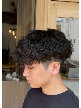 エッジ(EDGE) 大分メンズ刈り上げマッシュ波巻きスパイラルパーマスタイル