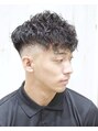 Barber shop TONY みなとみらい店 漢らしいパーマスタイルもお任せください