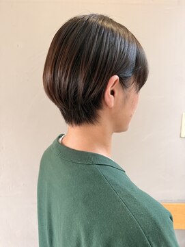 オクユキ(OKUYUKI) ★くびれショート