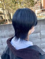トーン(TONE)&nbsp;ブルーブラック×ウルフカット/10代20代