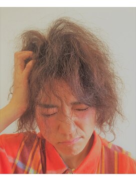 フローラ ヘアデザイン Flora hairdesign クシャクシャパーマ