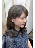 アッシュグレー