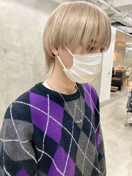 ソーコ 渋谷(SOCO) 【SUN】 ブロンドベージュハイトーンダブルカラーイルミナ