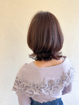 エルサフィロ キタハマ(el zafiro kitahama) 20×30×40代×似合わせカット×くびれヘア×外ハネボブ