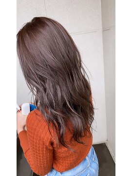 ニーゼロゼロナナ(2007) ピンクブラウン