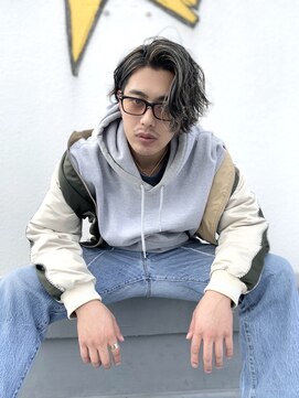 インフィニス 恵比寿(Infinis) ロン毛ツイストスパイラルスパイラルパーマ波巻きパーマ