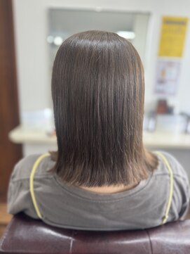 ヘアメイク フェイス(hair make faith) 切りっぱなしボブ