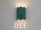 ディー(DEE)の写真