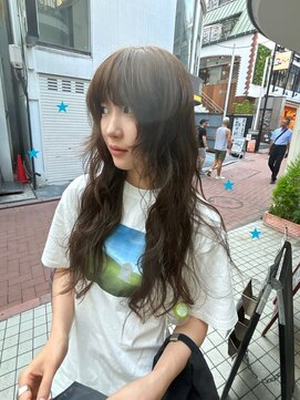 ノラ シブヤ(NORA) ゆるふわロングロングレイヤー黄味ブラウンキャラメルブラウン