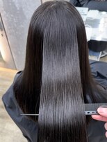 ロンドシエル 横浜(Lond ciel)&nbsp;ミニウルフチェリーブラウンブリーチなしショートボブ前髪/横浜