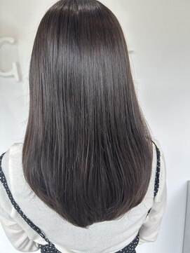 ダークグレージュ 【千葉駅・千葉駅北口】