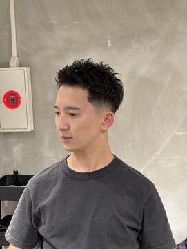 ミナミ 府中店(MINAMI) スパイキーベリーショート