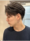 毛流れセンターパートニュアンスパーマ