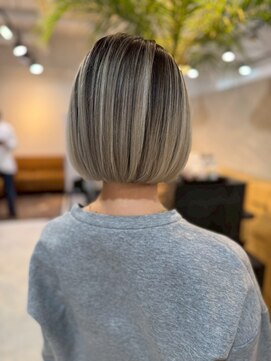 メリー オオサカ(Merly Osaka) バレイヤージュ/似合わせカット