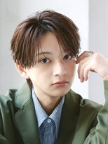 オーシャントーキョー サニー 原宿(OCEAN TOKYO Sunny)&nbsp;ニュアンスパーマセンターパートカルマパーマフェザーパーマ韓国