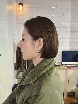 ソルト(Salt) 【大人女性支持率◎】乾かすだけで決まる横顔が綺麗な大人ボブ