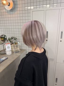 モニカ 原宿店(MONIQA) ホワイトデザイン