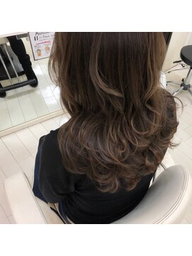 モザイク(MOSAIQUE) *外国人風シースルーカラー×たっぷりハイライト*