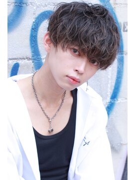 アドール(ADOR) 無造作スパイラルマッシュ【ADOR＊HIRO】