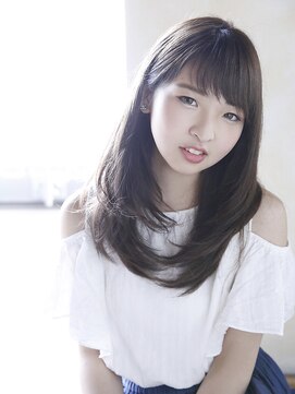 コージー リゾート バイ アンツ 茅ヶ崎駅前店(cozy resort by ANT'S) 【ANT'S】柔らかなヌーディーアッシュが際立つガーリースタイル