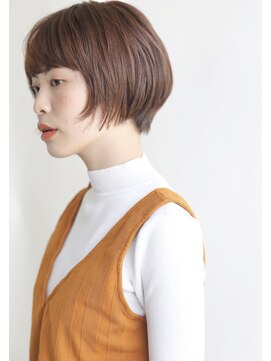 トリッカ 銀座(tricca) 丸みショート  流し前髪