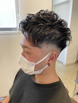 ルシードスタイルビーシャイン(LUCIDO STYLE B SHINE) 豊橋ビーシャイン★フェード風カット