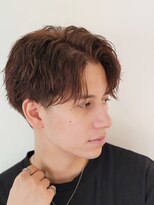 フィフス 原宿(fifth)&nbsp;ツイストスパイラルパーマメンズマッシュツーブロックコンマヘア