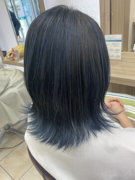 エイト 上野店(EIGHT ueno) ネイビーハイライト