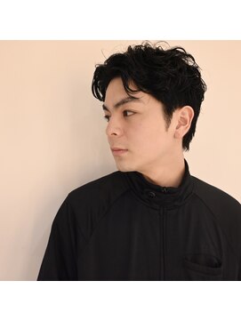 ユニク(uNIQU) メンズニュアンスパーマスタイル
