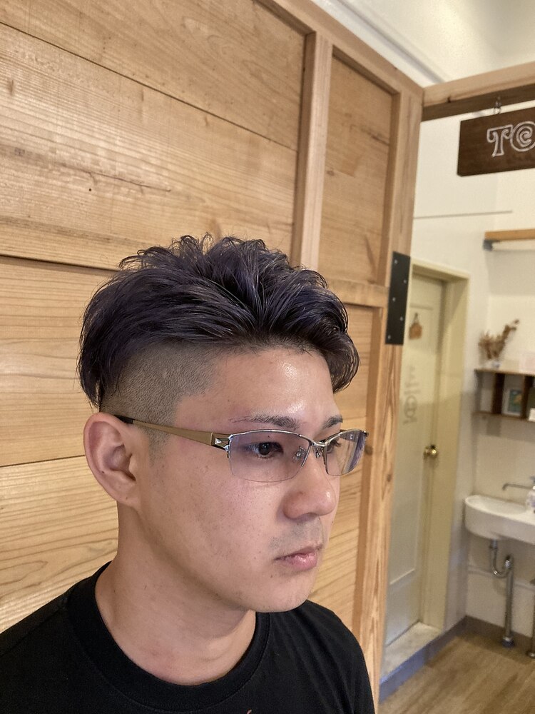 髪が伸びるのが早い方必見 ツーブロック刈り上げ極短めスタイル 
