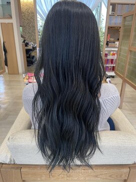 アドラーブル 長岡リップス旭岡店(adorable) 韓国風ハイライトありネイビーブルーカラー