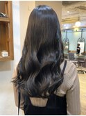 ゆるウェーブヘアグレーベージュグレージュレイヤーロング