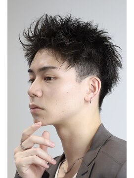 エース(ACES) ベリーショート×スパイキーショート×アップバング