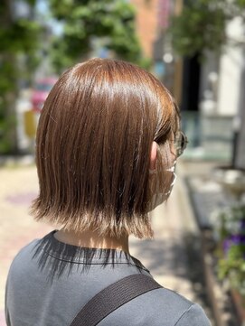 ピュア ポイント 和光店(PURE POINT) 切りっぱなしボブ/外はねボブ/インナーカラー