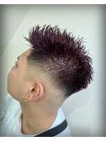 レオヘアワークス(LEO HAIR WORKS) スキンフェード レッドカラー 新潟