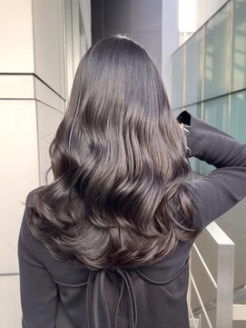 ティエラ 原宿 表参道(Tierra) 【小宮涼太】暗髪でも可愛いシルバーグレージュ