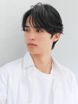 デラ バイ アフロート(DELA by afloat) 刈り上げセンターパート/メンズ/ナチュラル/イメチェン