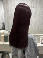 ジーナ 吉塚(Zina)&nbsp;【吉塚】深みのある大人可愛いダークチェリー