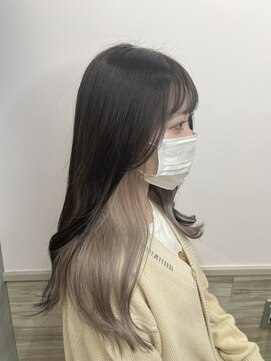 リーオオサカ(Lee Osaka) 【Lee大阪店】ダークグレージュ×ホワイティベージュ/新出奈津樹