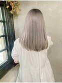 ホワイトグレー