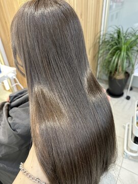 アフロートリノ(AFLOAT Leino) 透明感艶カラー　イルミナケアカラーオリーブグレージュレイヤー