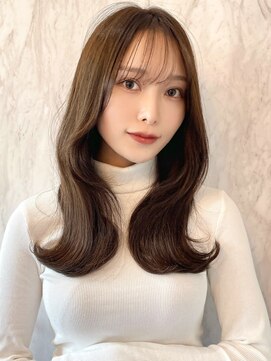 ルームバイシー 新宿(Loom. by Sea) くびれヘア/グレージュカラー/韓国風前髪/斜めバング/新宿