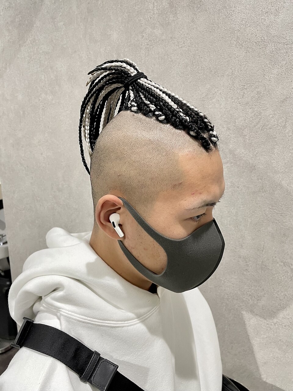 特殊ヘアモヒカンブレイズ～糸ito～HIRO：L185803722｜イト(ito)のヘア