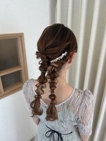 ソノ(sono)&nbsp;編みおろし 編みおろしツイン ツインポニー お呼ばれヘア 袴ヘア